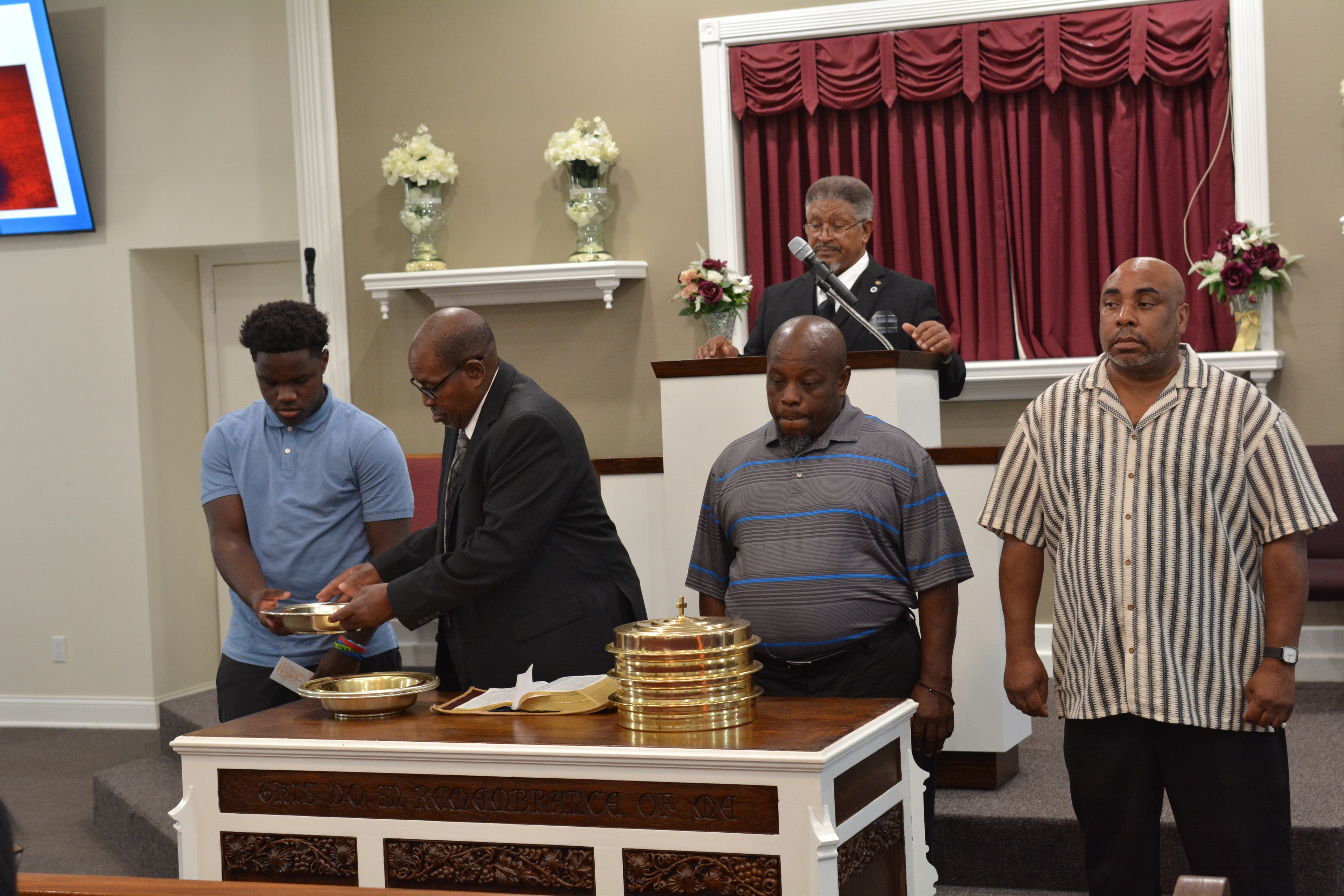Communion service at Sinclair Church of Christ